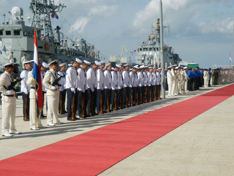 koratische marine feiert geburtstag